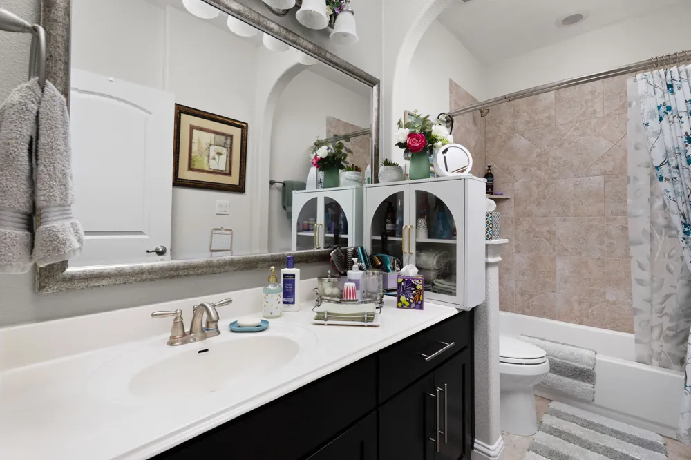 11912 Mira Vista Way #VH28 Austin, TX 78726