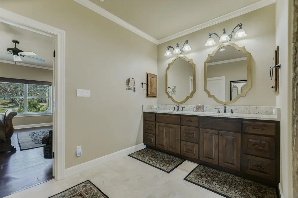 360 Campa Pajama Lane Kingsland, TX 78639