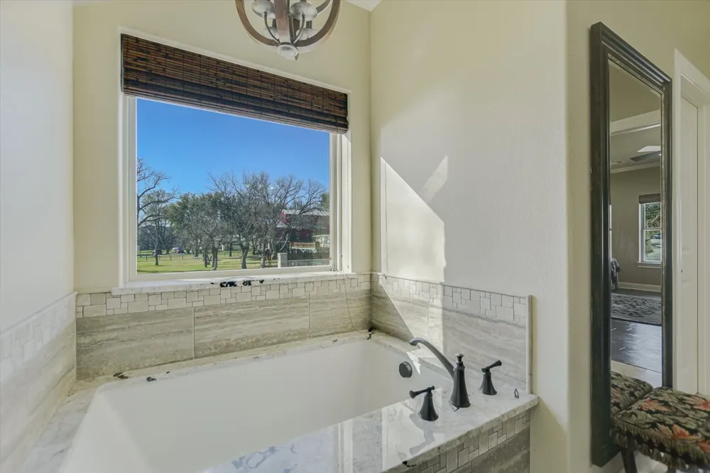 360 Campa Pajama Lane Kingsland, TX 78639