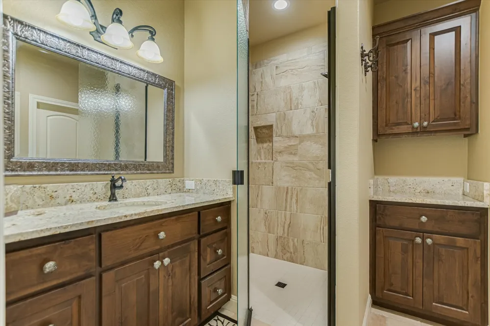 360 Campa Pajama Lane Kingsland, TX 78639