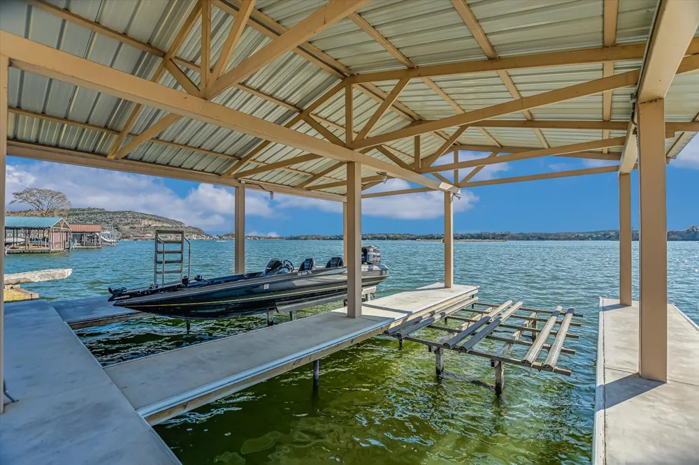 360 Campa Pajama Lane Kingsland, TX 78639