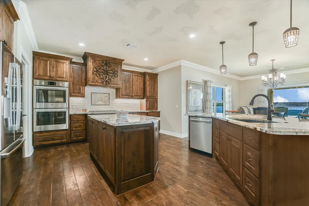 360 Campa Pajama Lane Kingsland, TX 78639
