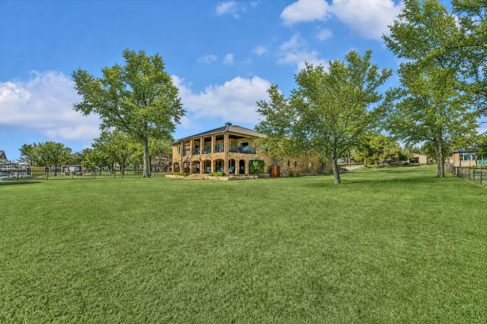 360 Campa Pajama Lane Kingsland, TX 78639