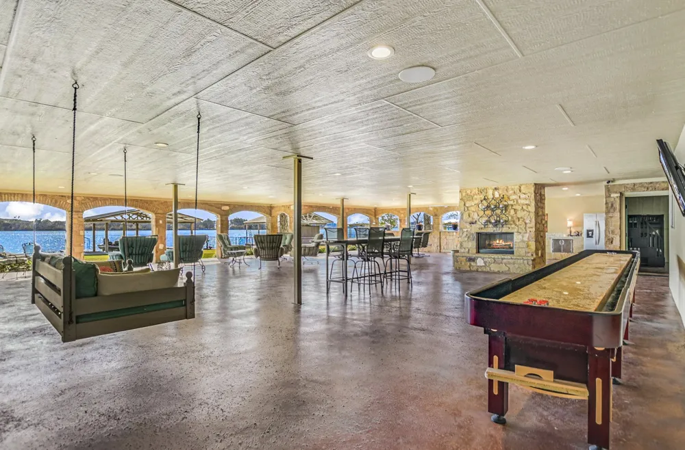 360 Campa Pajama Lane Kingsland, TX 78639