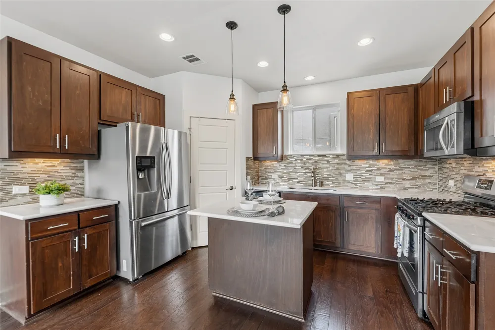 2605 Witsome Loop #40 C Austin, TX 78741