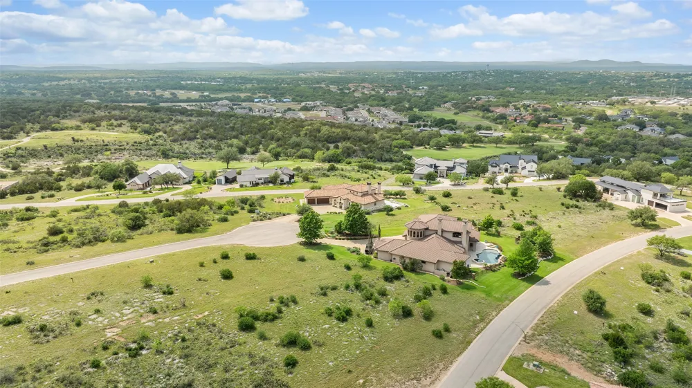 36 Feathergrass Horseshoe Bay, TX 78657