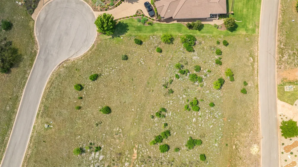 36 Feathergrass Horseshoe Bay, TX 78657