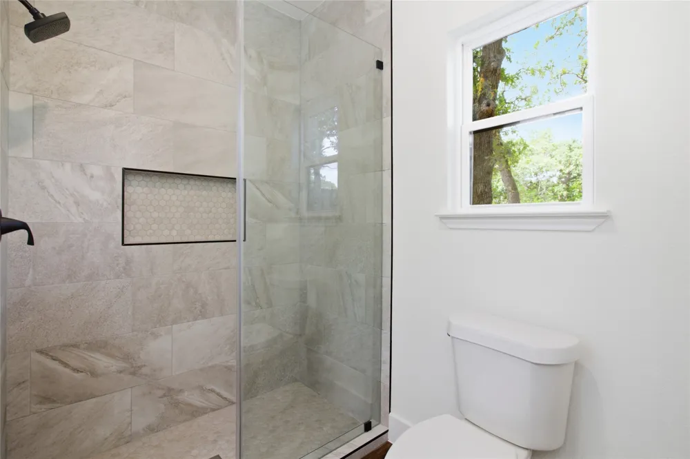 495 Cypress Trail Loop Rockdale, TX 76567