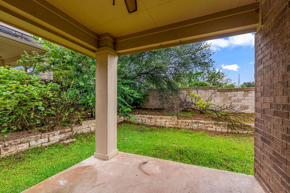 2217 Westfalian Trail Austin, TX 78732
