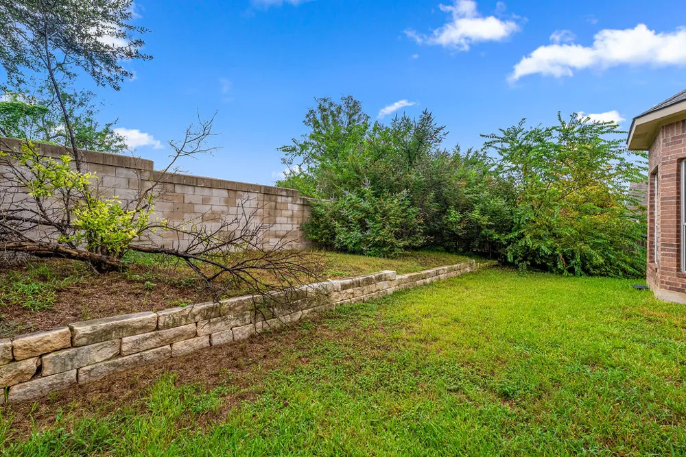 2217 Westfalian Trail Austin, TX 78732
