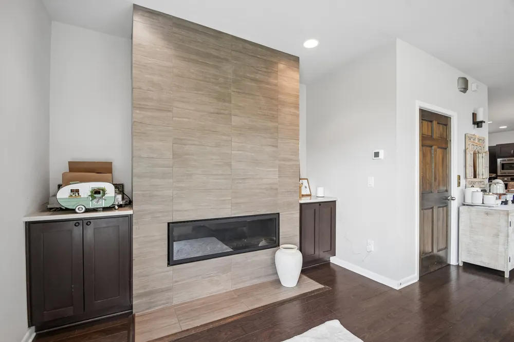 1142 Lost Creek Boulevard #12 Austin, TX 78746