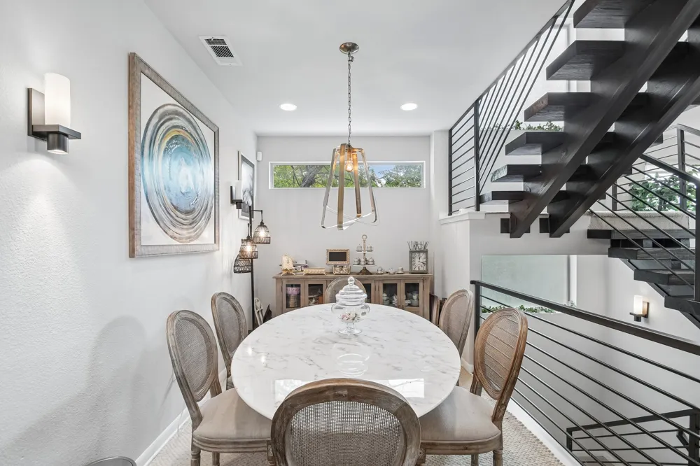 1142 Lost Creek Boulevard #12 Austin, TX 78746