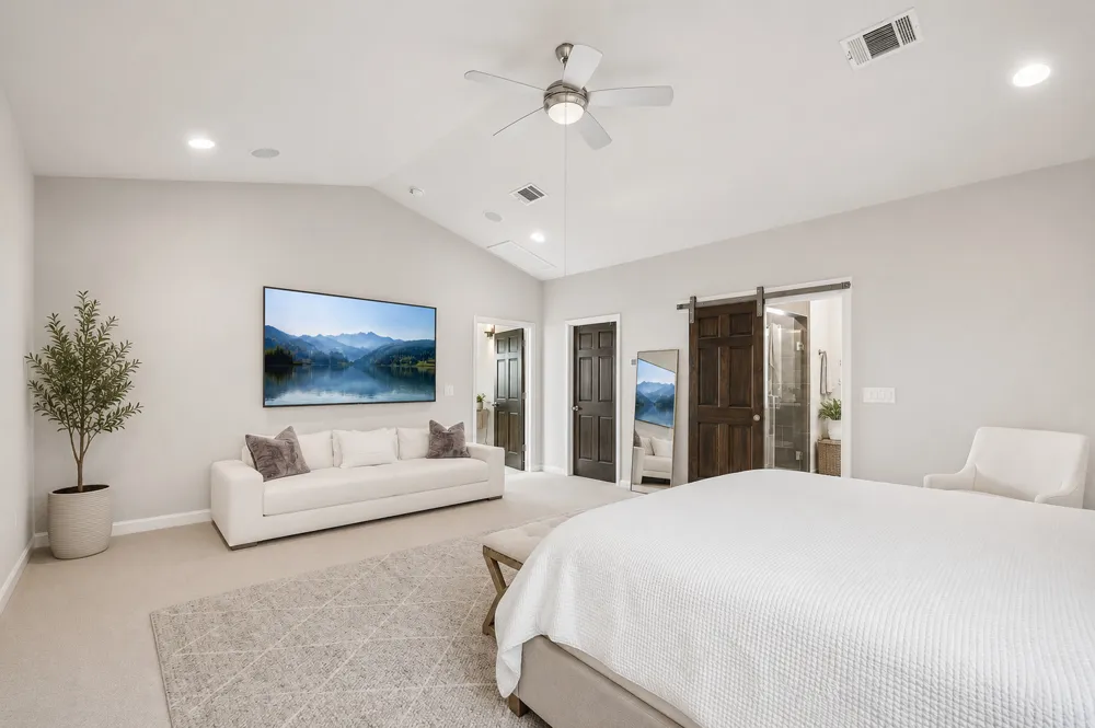 1142 Lost Creek Boulevard #12 Austin, TX 78746