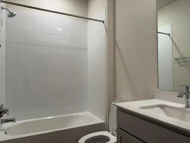 10609 Defender Trail Austin, TX 78754