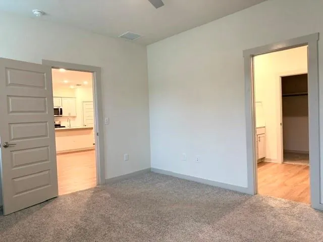 10609 Defender Trail Austin, TX 78754