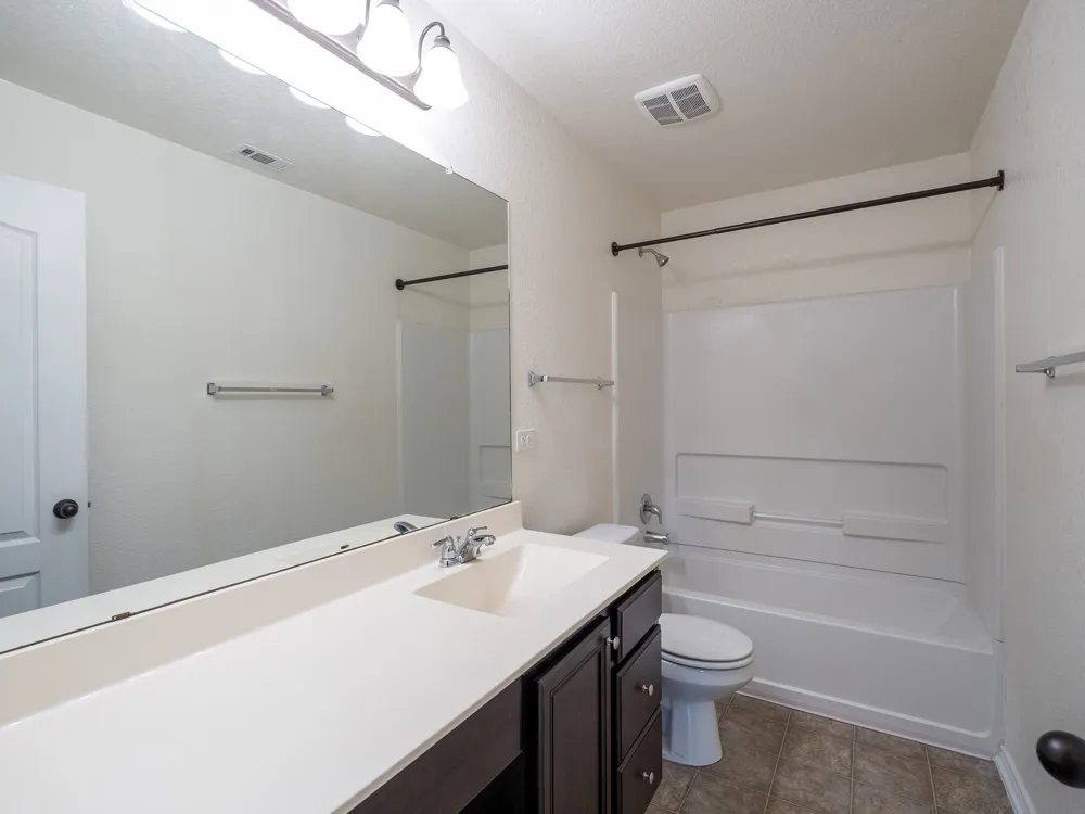 104 Rolling Creek Boerne, TX 78006