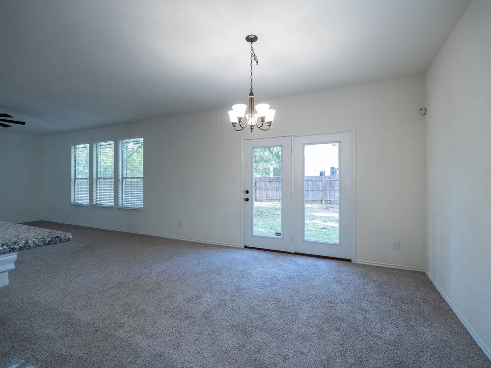 104 Rolling Creek Boerne, TX 78006