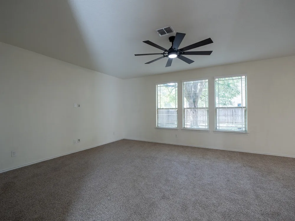 104 Rolling Creek Boerne, TX 78006