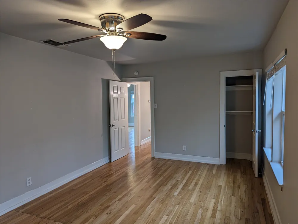 4526 Avenue H Avenue Austin, TX 78751