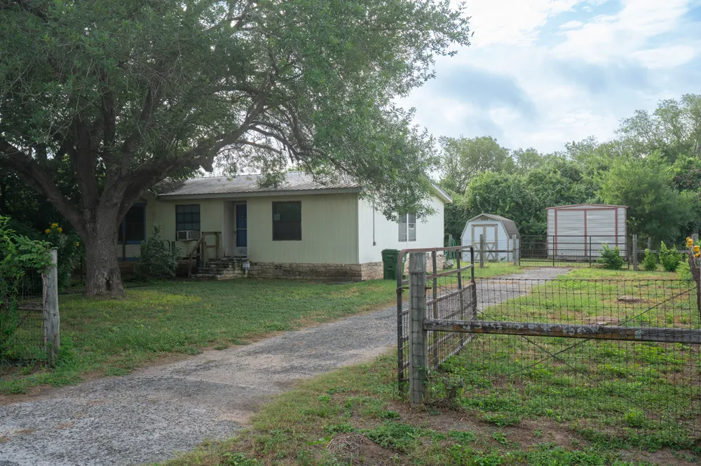 2774 Citation Drive Del Valle, TX 78617