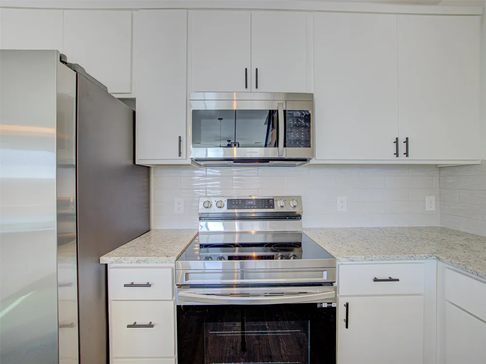 20507 Bonanza Street #B Lago Vista, TX 78645