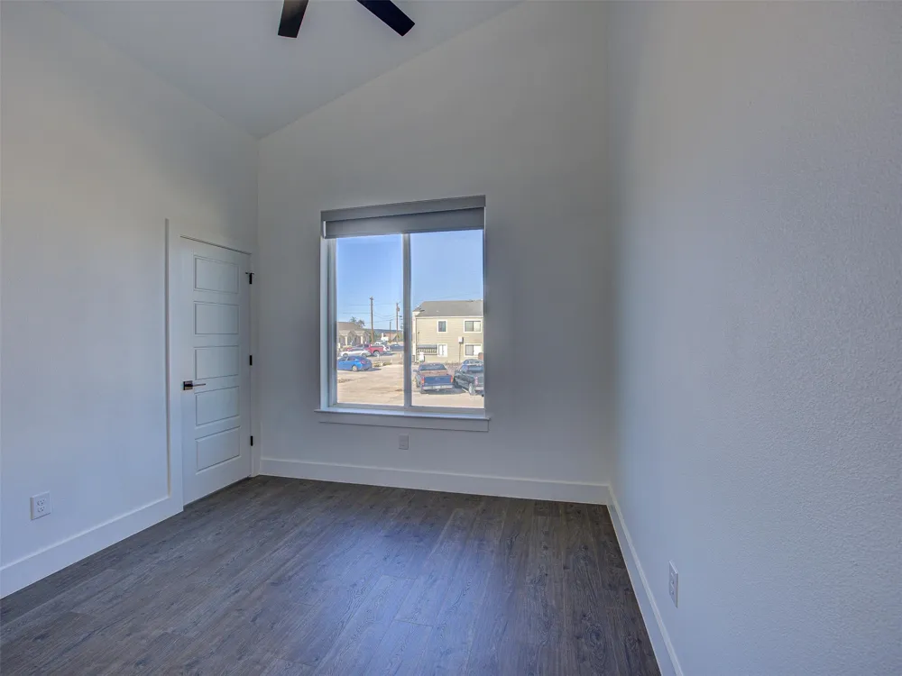 20507 Bonanza Street #B Lago Vista, TX 78645