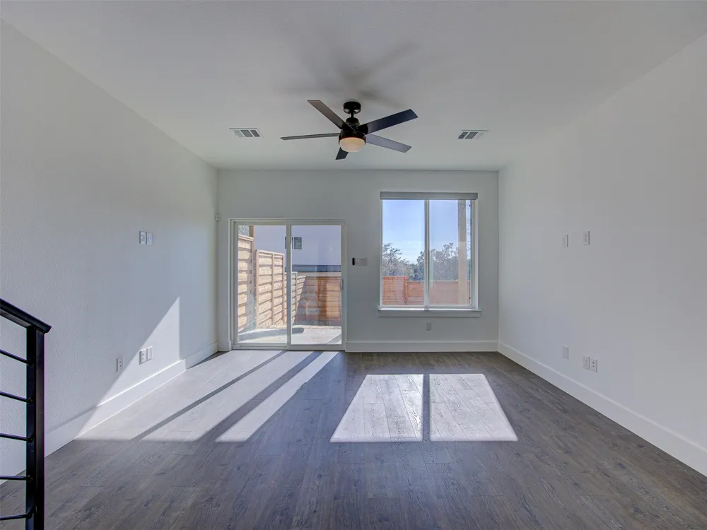 20507 Bonanza Street #B Lago Vista, TX 78645