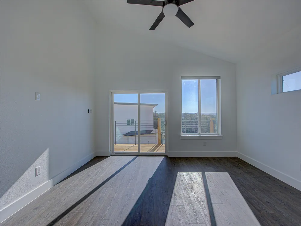 20507 Bonanza Street #B Lago Vista, TX 78645