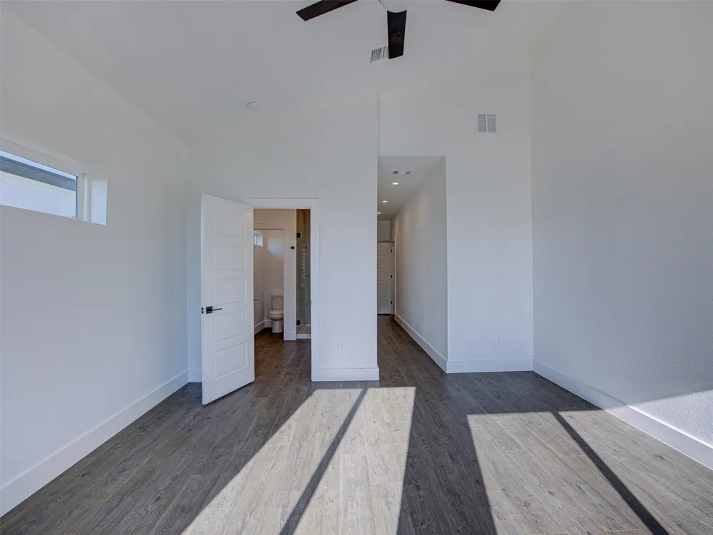 20507 Bonanza Street #B Lago Vista, TX 78645