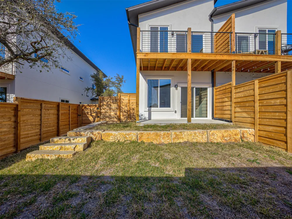20507 Bonanza Street #B Lago Vista, TX 78645