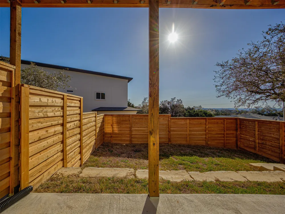 20507 Bonanza Street #B Lago Vista, TX 78645