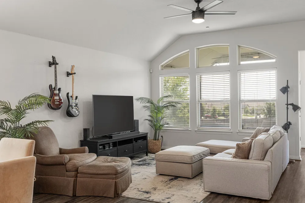 224 Gamble Drive Buda, TX 78610