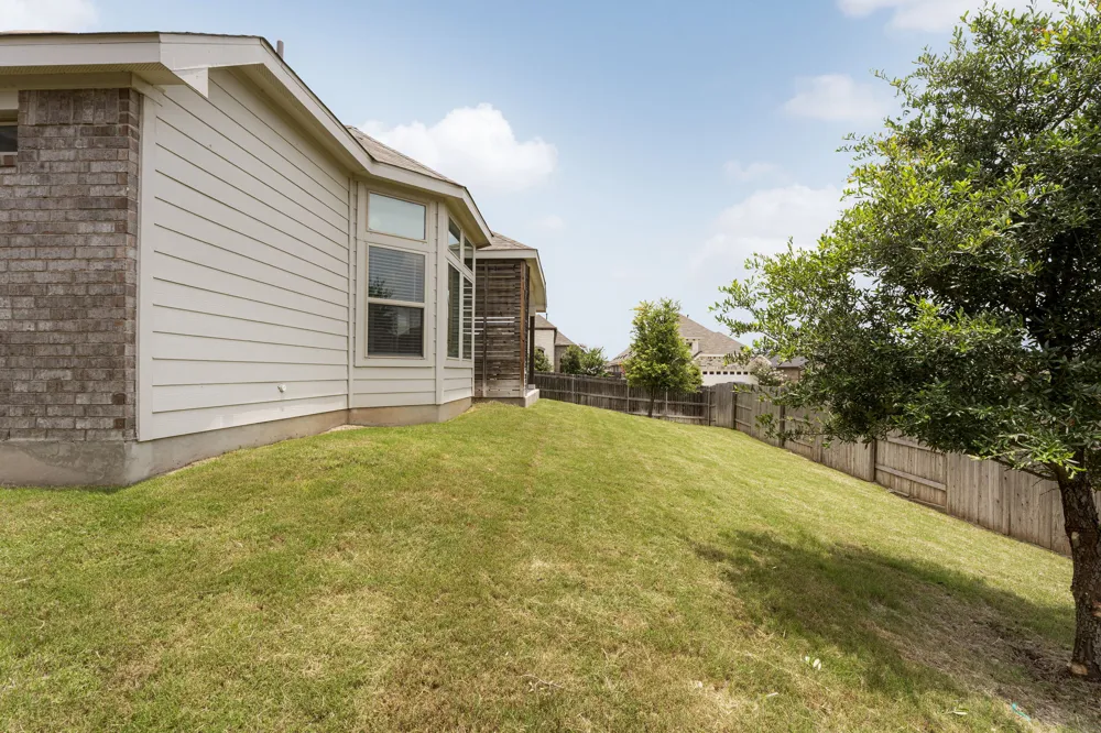 224 Gamble Drive Buda, TX 78610