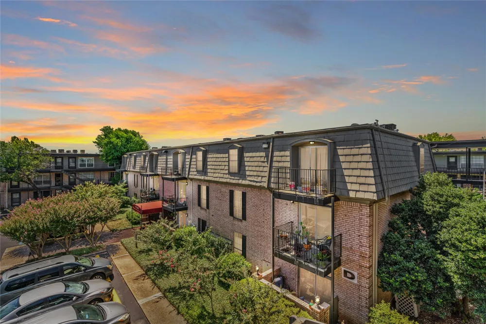 2425 Ashdale Drive #92 Austin, TX 78757