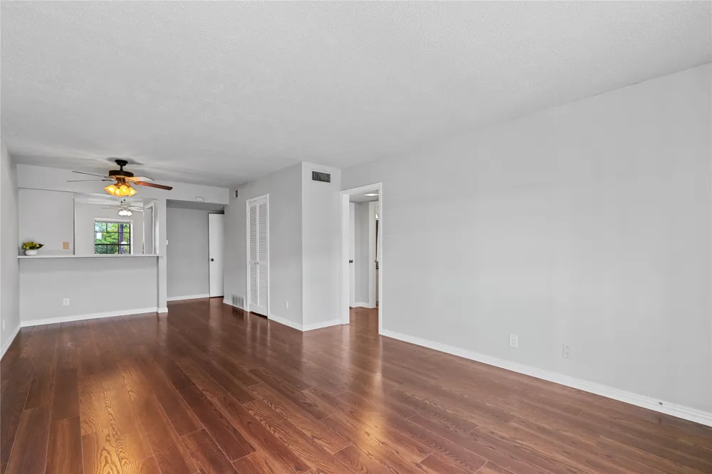 2425 Ashdale Drive #92 Austin, TX 78757