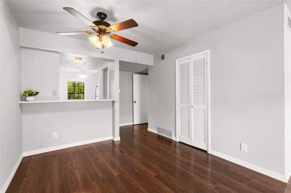 2425 Ashdale Drive #92 Austin, TX 78757
