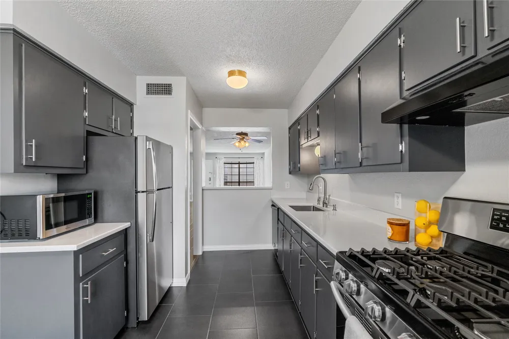 2425 Ashdale Drive #92 Austin, TX 78757