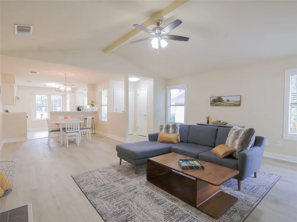 12903 Campos Drive Austin, TX 78727
