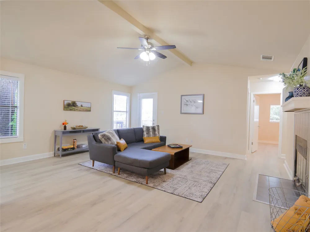 12903 Campos Drive Austin, TX 78727