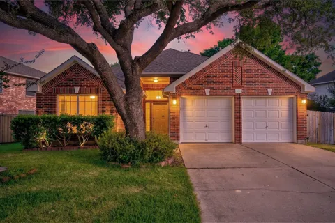 8248 Montoya Circle