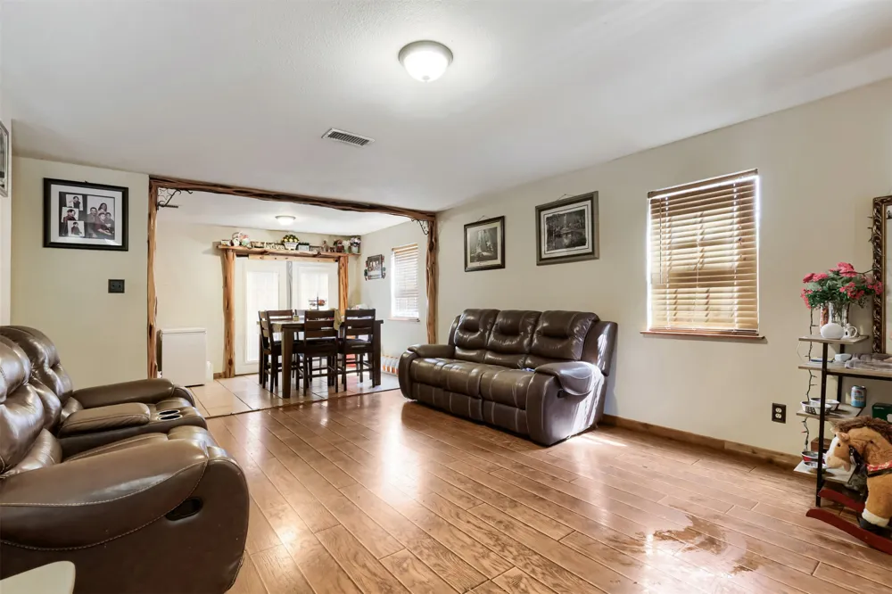 5401 County Road 200 Liberty Hill, TX 78642