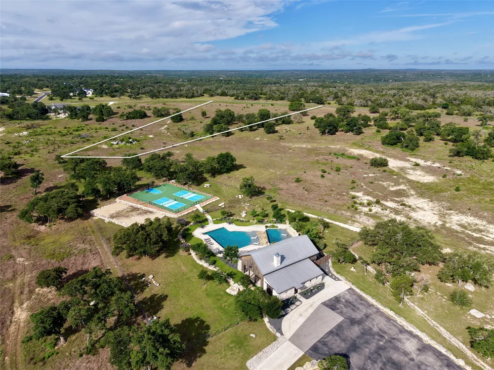 485 Inspiration Loop Fredericksburg, TX 78624