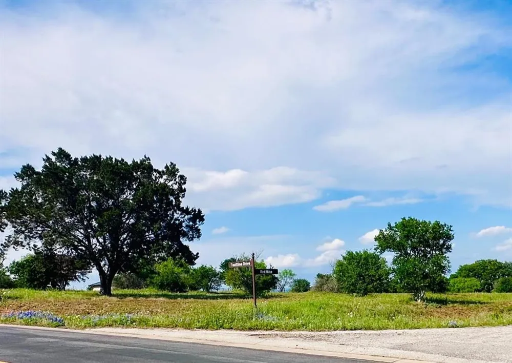 300 Fault Line Horseshoe Bay, TX 78657