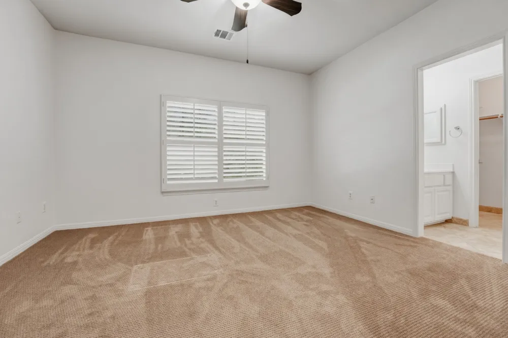 5528 VAN WINKLE LANE Austin, TX 78739