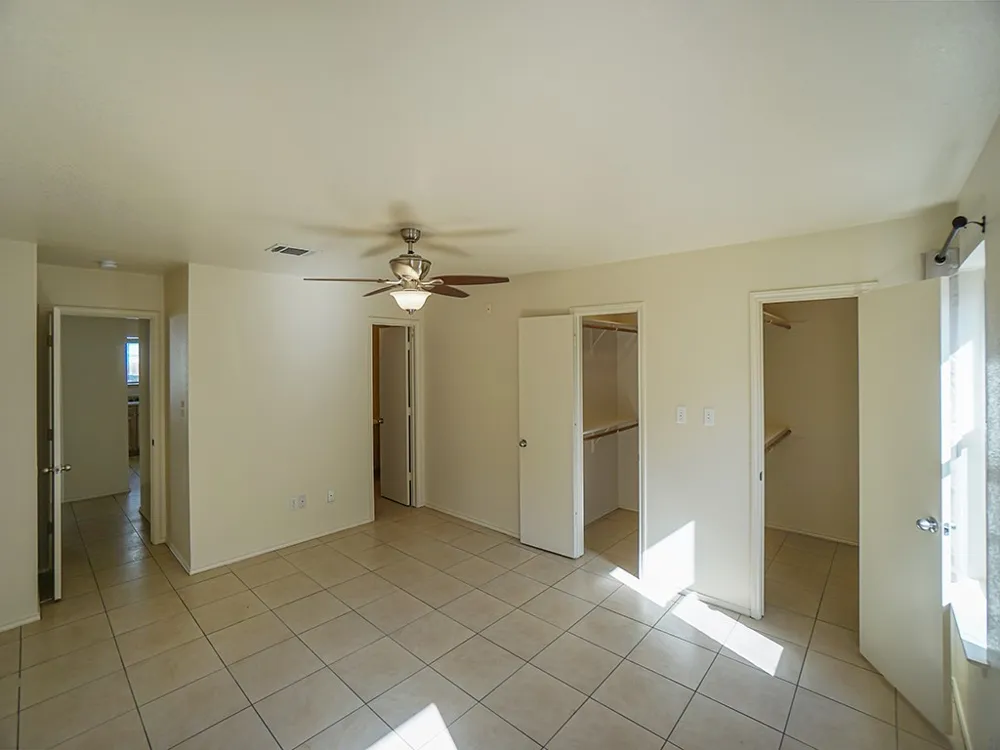 121 Shenandoah Trail Elgin, TX 78621