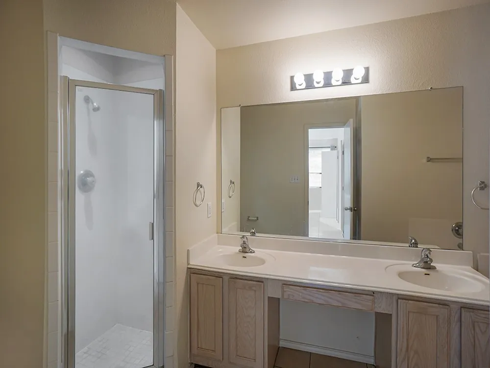 121 Shenandoah Trail Elgin, TX 78621