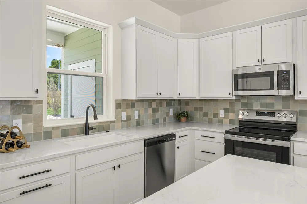 802 S Creek Street #103 Fredericksburg, TX 78624