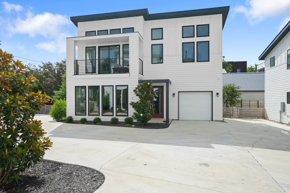 2111 Prather Lane #1 Austin, TX 78704