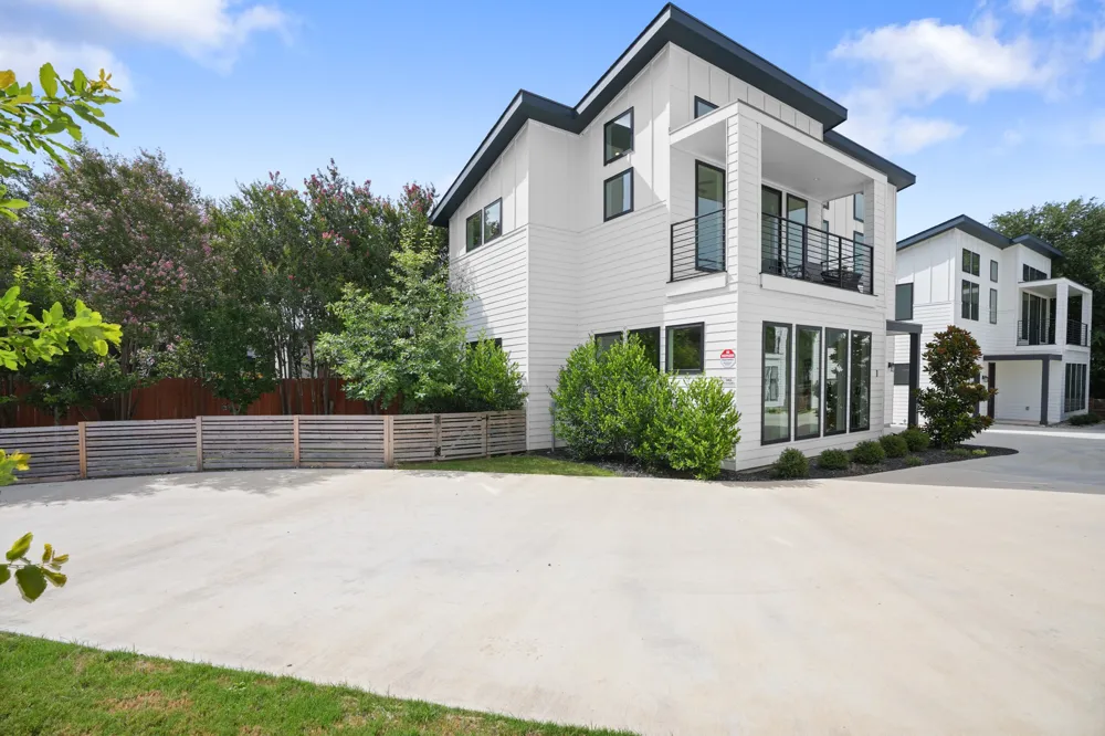 2111 Prather Lane #1 Austin, TX 78704
