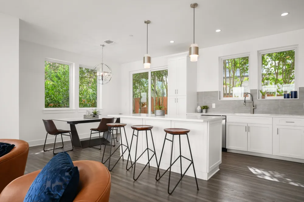 2111 Prather Lane #1 Austin, TX 78704